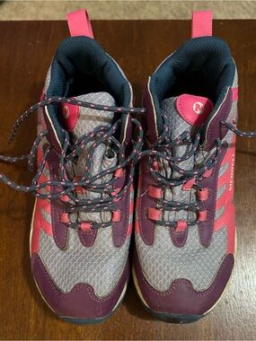 Merrell Kids Moab Waterproof Trail Sneakers size 4(big kids)